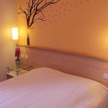 Sao Paulo Lodge Business Hostel Екстер'єр фото